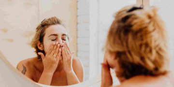 How often to use salicylic acid face wash?